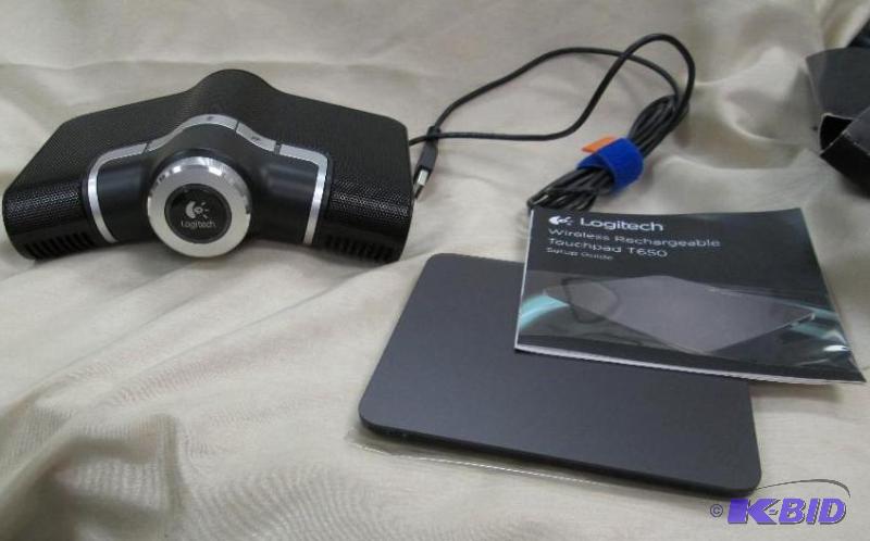 lot 211 image: Logitech QuickCall USB speakerphone for inter...