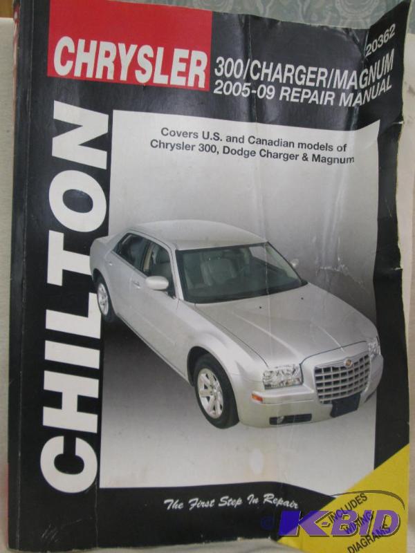 lot 215 image: Chrysler 300ChargerMagnum 2005-09 repair ma...