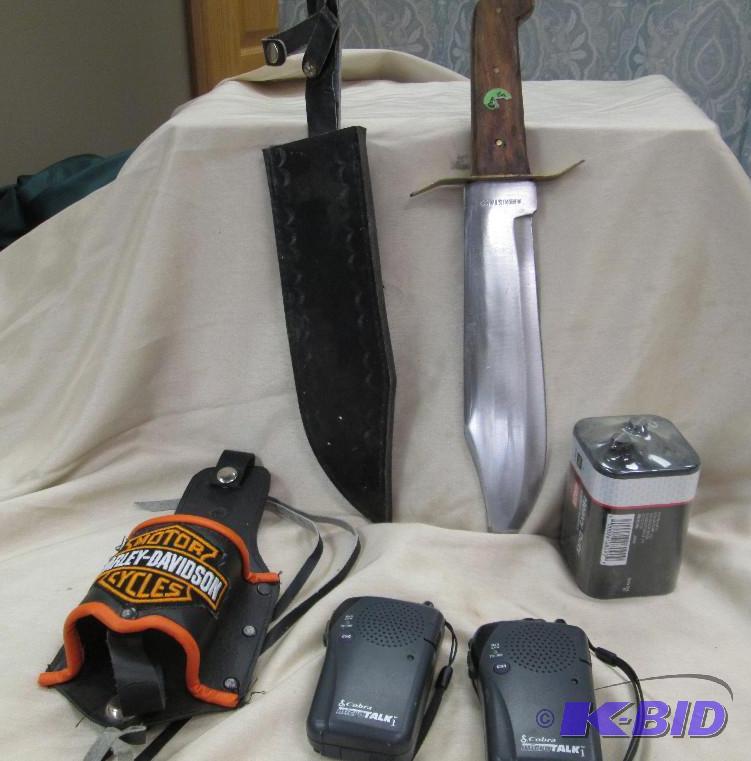 lot 221 image: Qty 4 Heavy duty Lantern battery 4r25 6volts,...