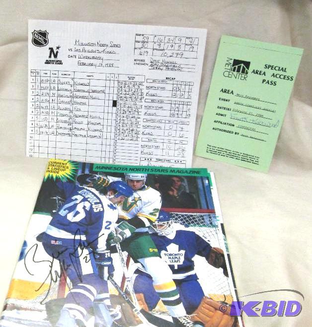 lot 30 image: Minnesota North Stars Magazine Brain MacLella...