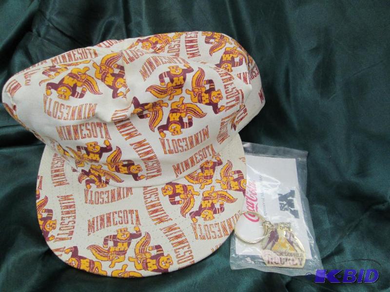 lot 4 image: Minnesota Golden Gopher and a key chain...