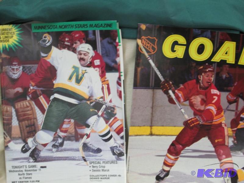 lot 84 image: Minnesota North Stars Magazine, Collectors c...