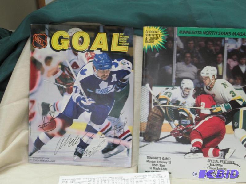 lot 89 image: Minnesota North Stars Magazine, Collectors c...