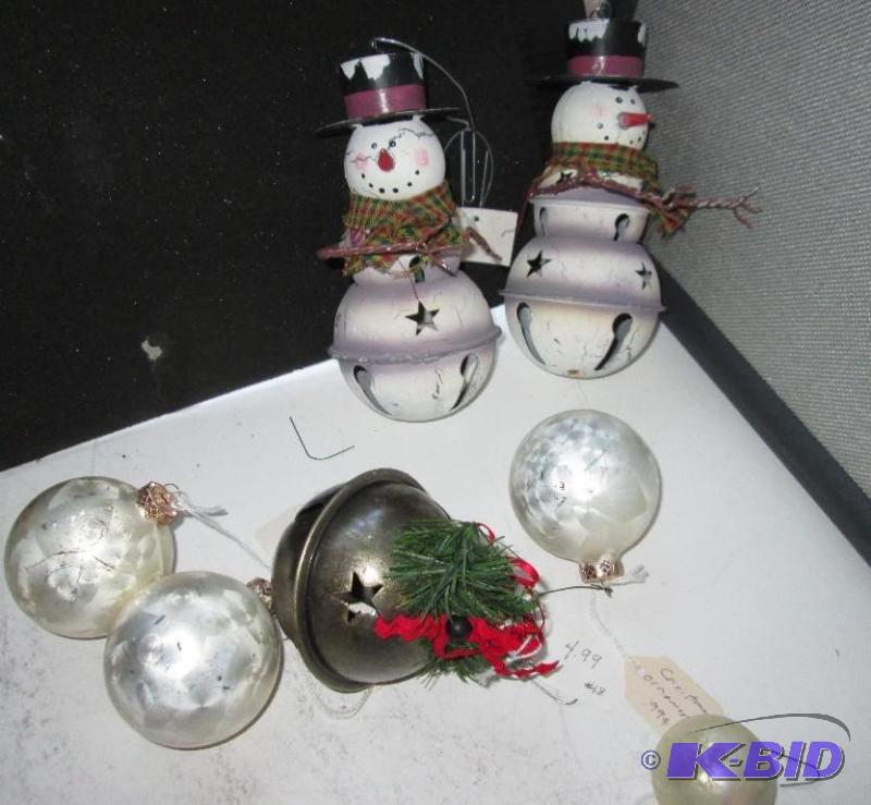 Snowmen made from jingle bells and more...
