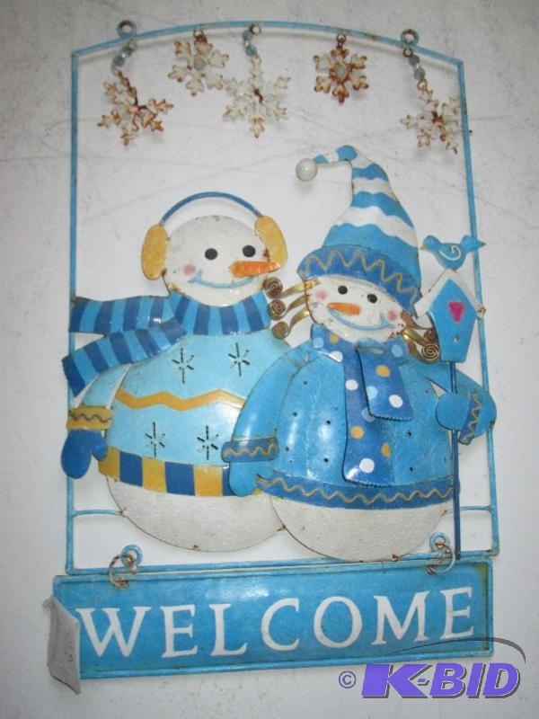Snowman welcomew sign mase of metal, 18 inche...