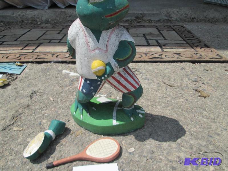 Frog ball player, arm could be glued in place...