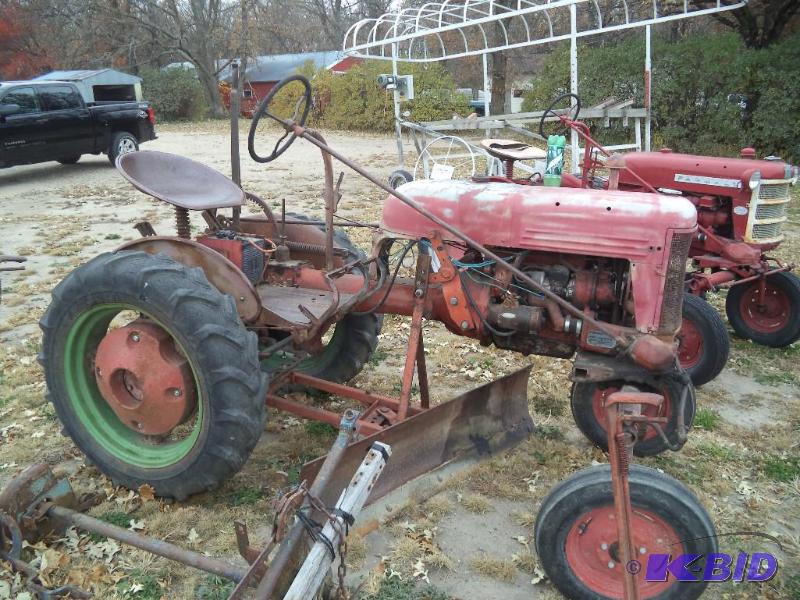 1948 Farmall Cub