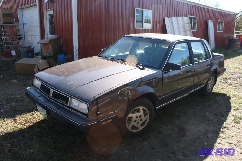 lot 1 image: 1988 Pontiac 6000