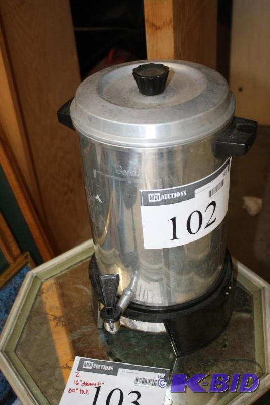 lot 102 image: Nest Bend Coffee Brewer