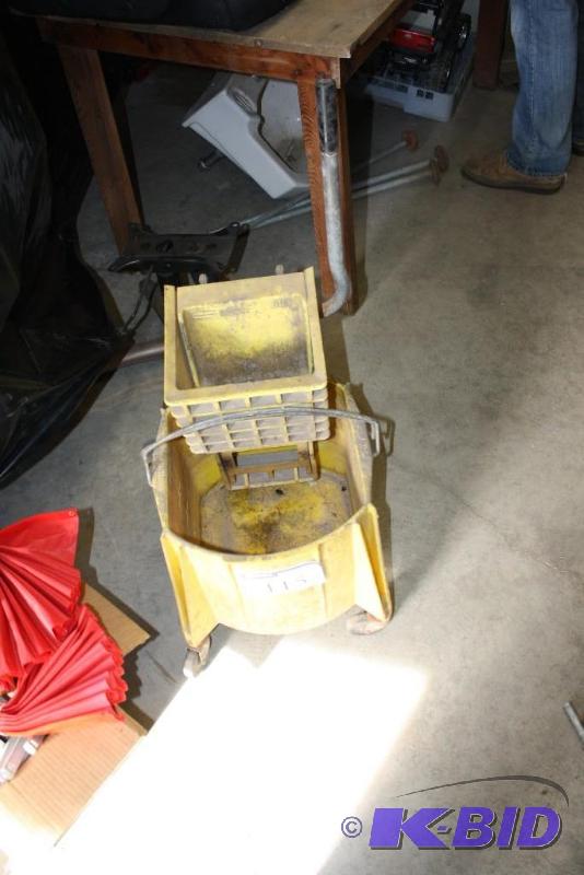 lot 115 image: Commercial Mop Bucket & Mop
