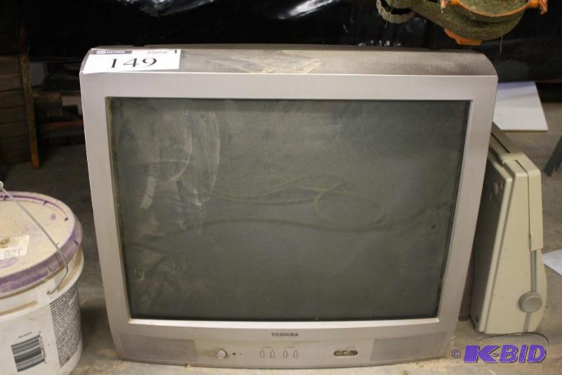 lot 149 image: Toshiba Tube TV
