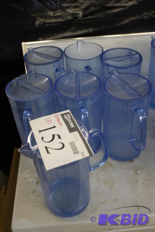 lot 152 image: Plastic Pitchers
