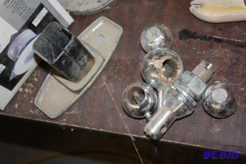 lot 163 image: Trailer Hitch Attachments