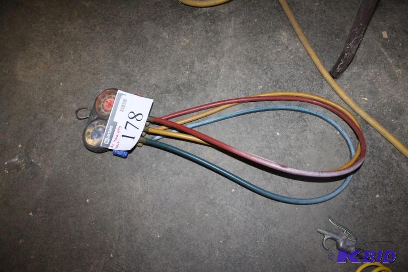 lot 178 image: AC Recharging Unit
