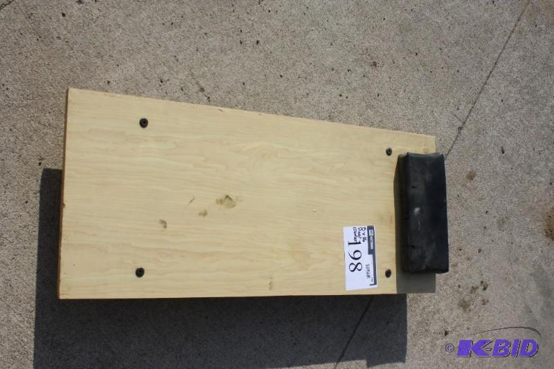 lot 204 image: Wood Floor Crawler