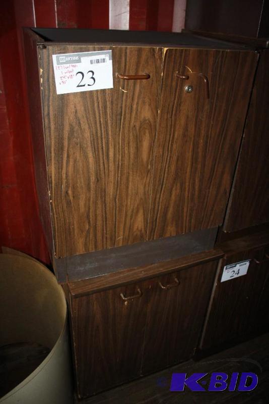 lot 23 image: Storage Cabinets