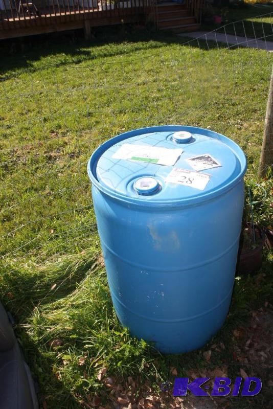 lot 28 image: Plastic Drum Barrel, 55 Gallon