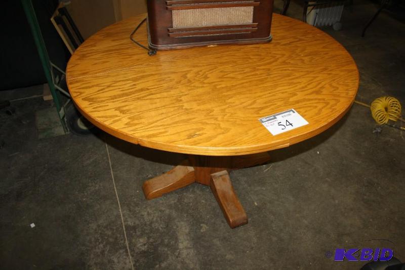 lot 54 image: Round Wooden Table