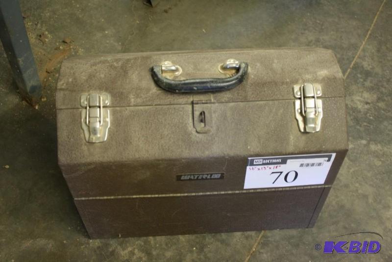 lot 70 image: Waterloo Tool Box