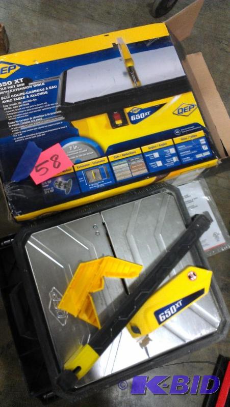lot 58 image: Tile Wet Saw with extension table. View photo...