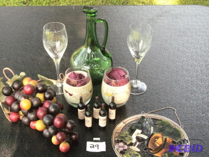 Wine ensemble First there is the green glass...