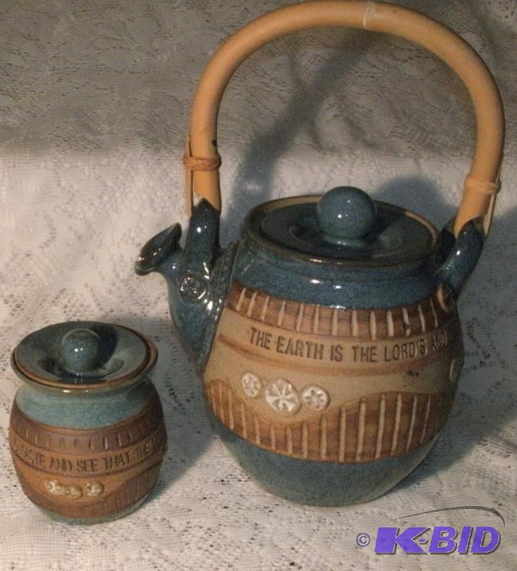 Stoneware Tea Set. Bamboo handle on the tea p...