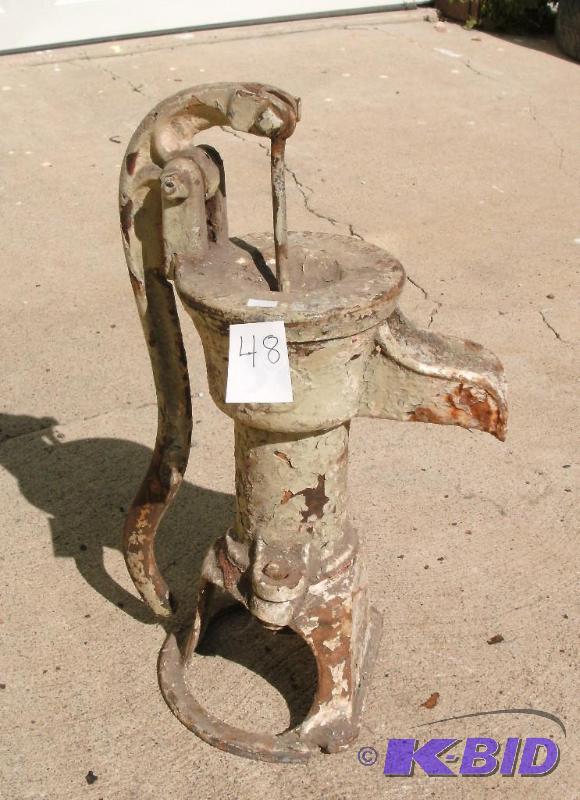 Old Well Pump. In good condition, but needs a...
