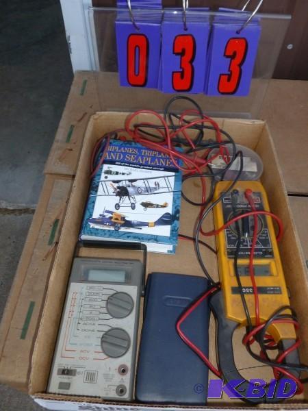 Flat of 2 meters. 1 calculator, and air craft...