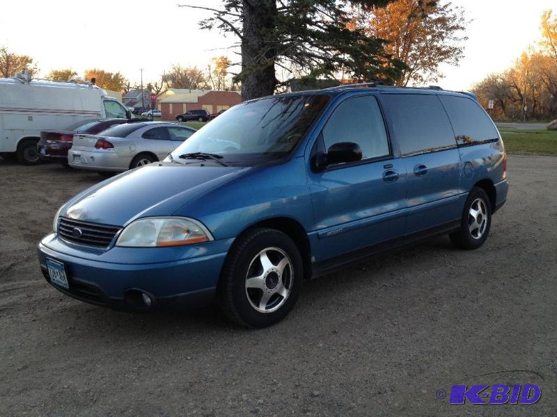 lot 1 image: 2001 Ford Windstar SE Sport