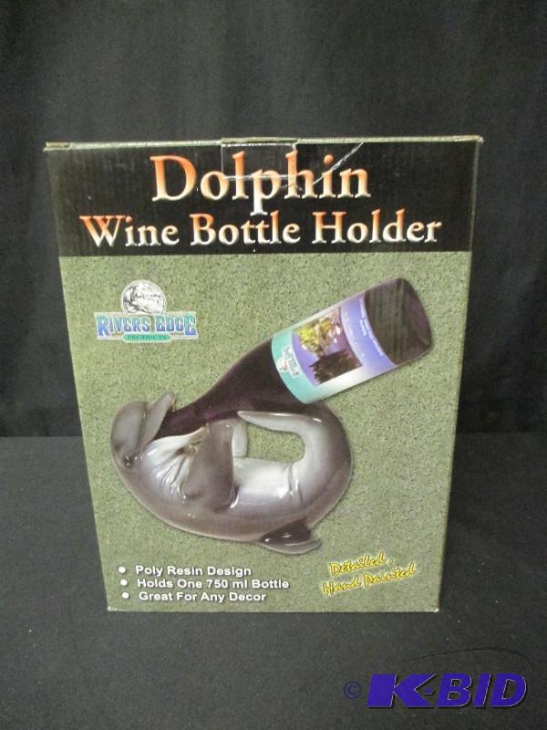 Wine bottle holder