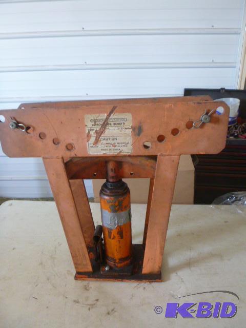 lot 159 image: Central Hydraulic 16 Ton Pipe Bender 2 12&qu...
