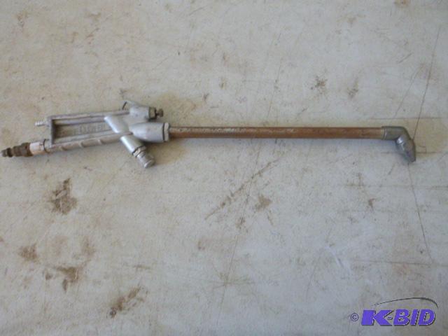 lot 196 image: Engine Cleaner...