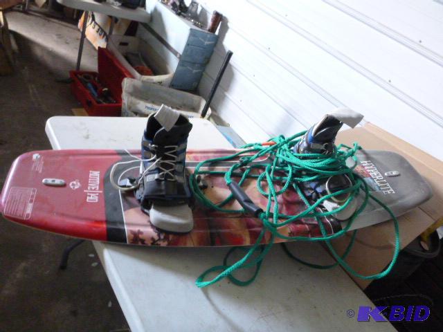 lot 47 image: Motive 140 Hyperlite Wake Board With tow rope...