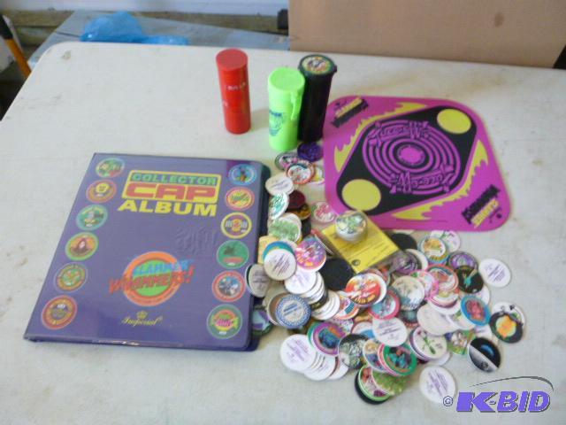 lot 5 image: Slammer Hammer Game With collector cap album....