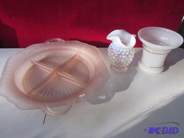 lot 132 image: Lot of Depression glass....