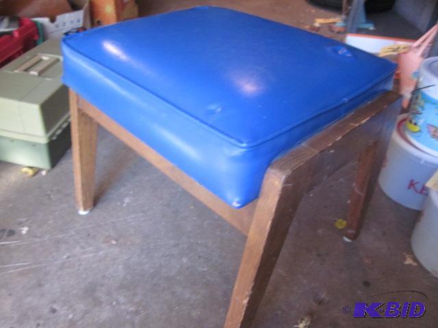 lot 144 image: Small Mid Century small vinyl and wood stool ...