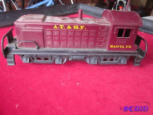 lot 29 image: Vintage 1950s Marx Santa Fe A.T.&ampS.F. Di...