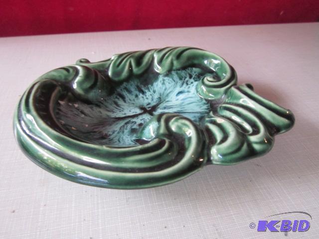 lot 45 image: Mid Century ash tray with small flea bite....