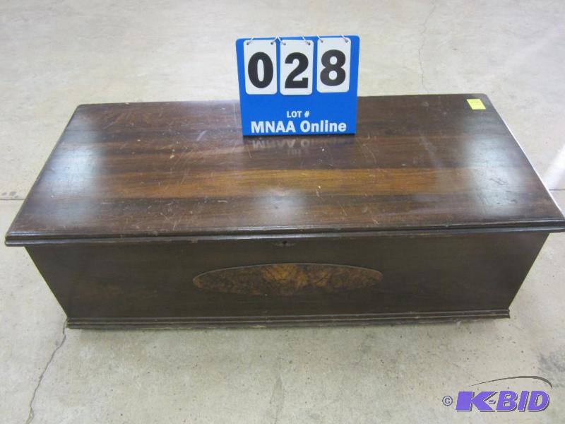 lot 00028 image: Antique Cedar Chest