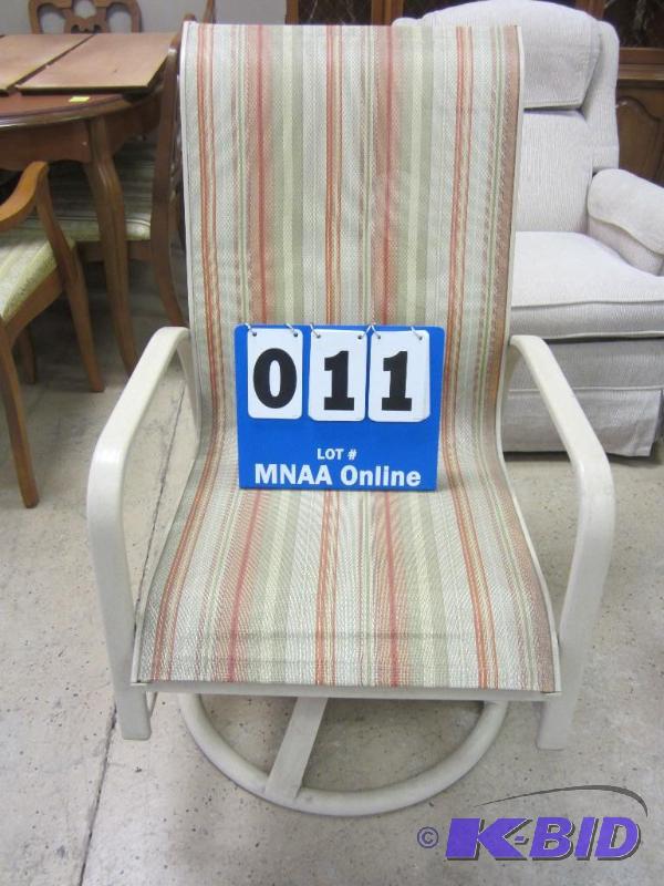 lot 11 image: White & Striped Patio Chair