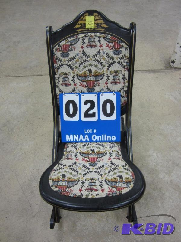 lot 20 image: Vintage Bicentennial Celebration Needlepoint Rocking Chair