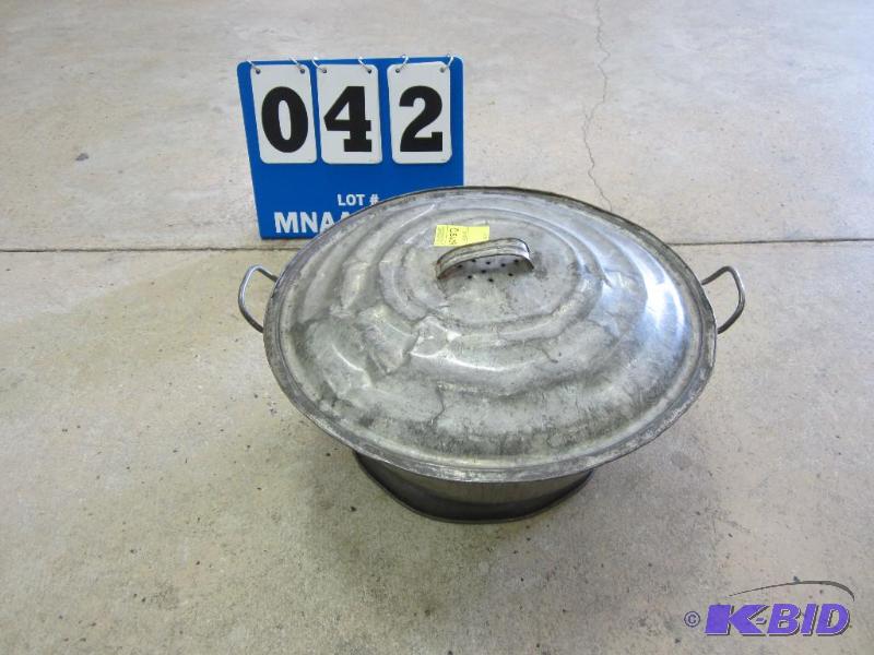lot 42 image: Antique Primitive Bread Dough Riser Bowl