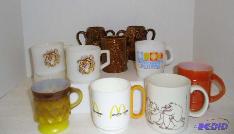 lot 20006 image: 11 Mugs - Anchor Hocking Essco Tony Tiger, McDonalds, Taylor & Ng, Gorilla Sweat Monkey Mug