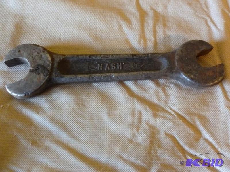 lot 128 image: Vintage Nash No. 2 wrench 6" L....