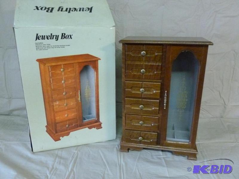 lot 13 image: Large six drawer wooden jewelry box with glas...