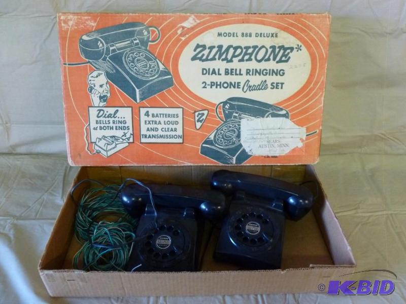 lot 131 image: Vintage Products Co. Zimphone dial bell ringi...