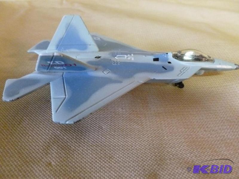 lot 53 image: Collectible VF-22 Lightning II die cast metal...