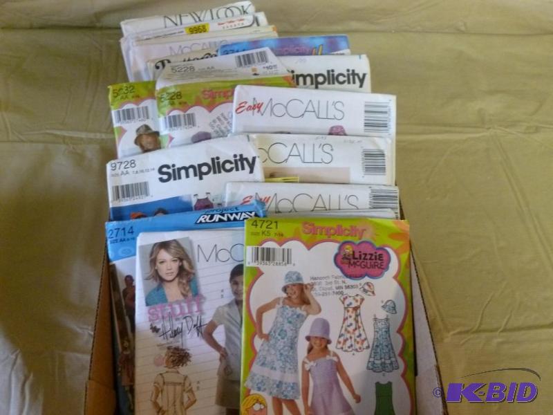 lot 73 image: Large lot of 20 clothes patterns....