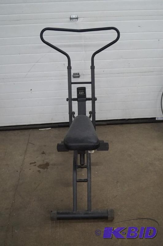 lot 13 image: Leg and arm bike by Lifestyle Cardio