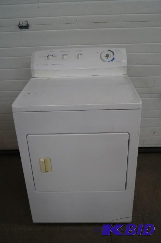 lot 7 image: Frigidaire clothes dryer